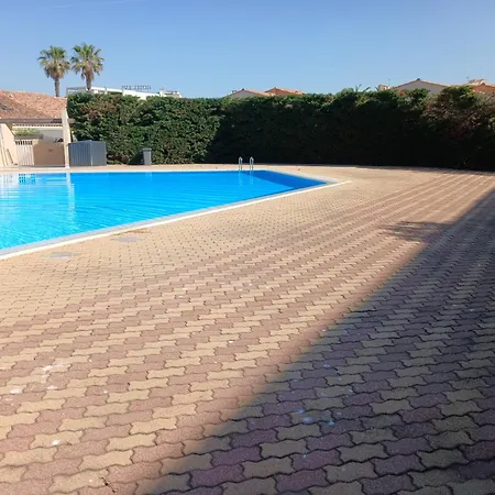 Aphrodite Апартаменти